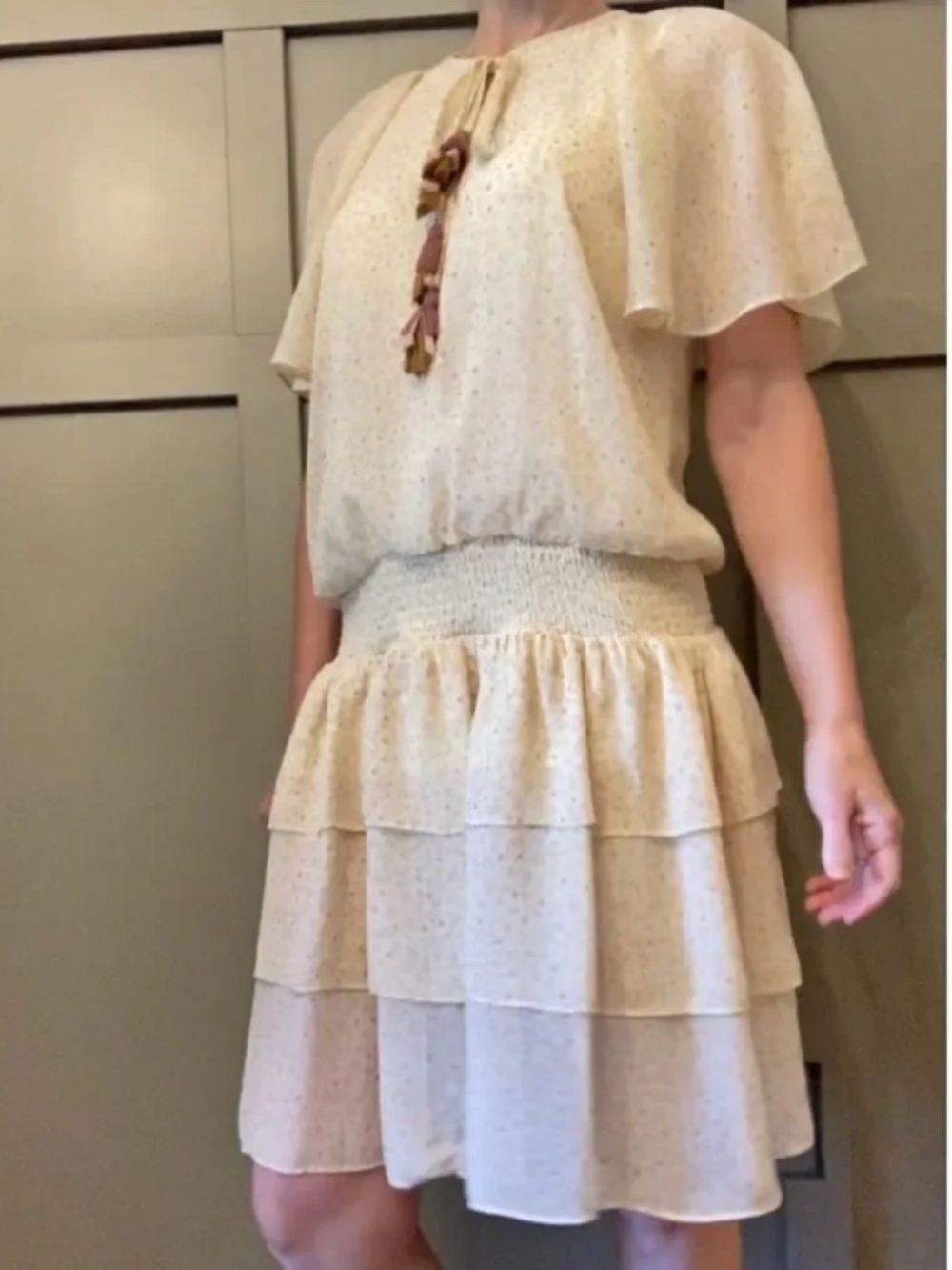 Rebecca Minkoff Pebble Tassel Neck Floral Smocked Dress Tiered Skirt Size Small